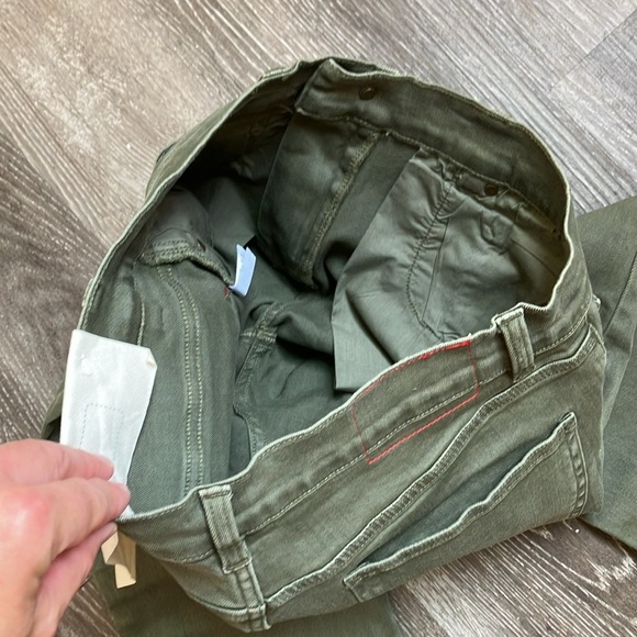 Marine Layer - Picture 13 of 16